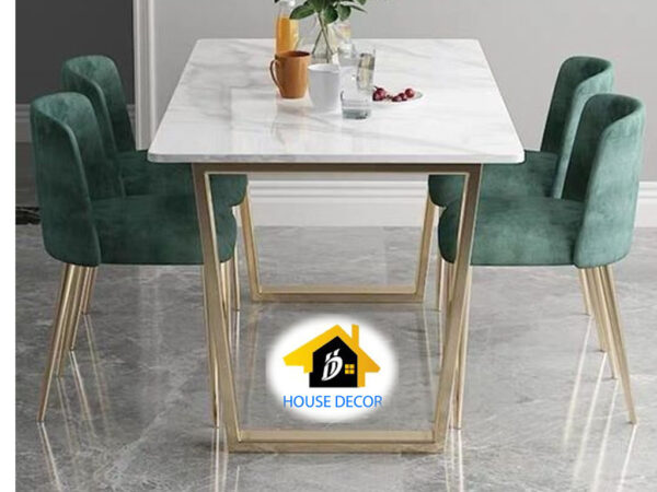 HD Dining - 823