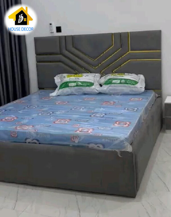 HD Bed - 736