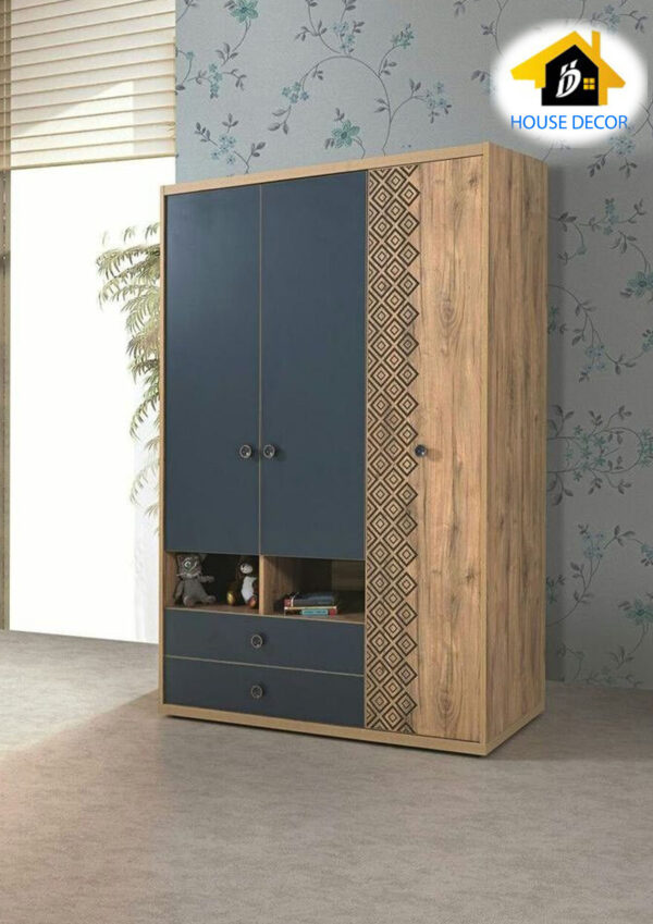 HD Almirah - 9081